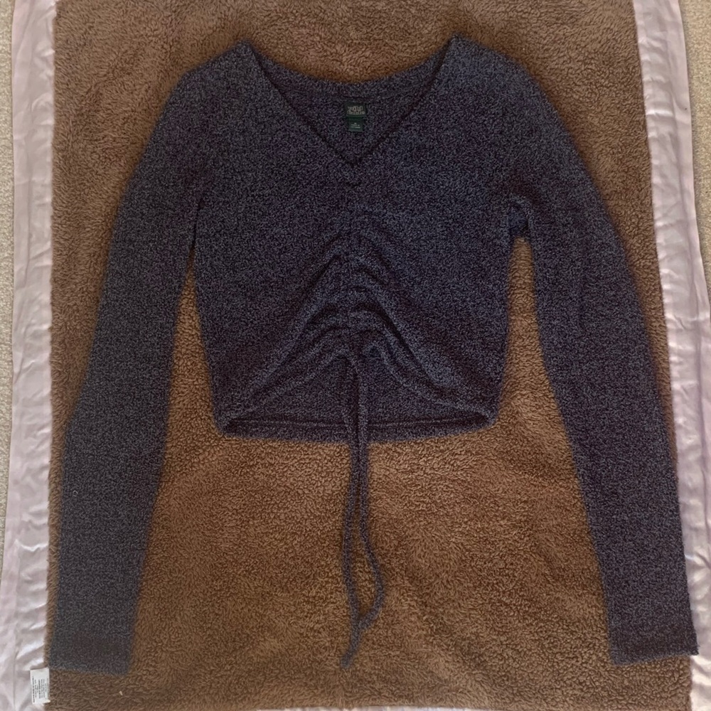 Wild Fable Long Sleeved Crop Top, Dark Gray, Size Medium